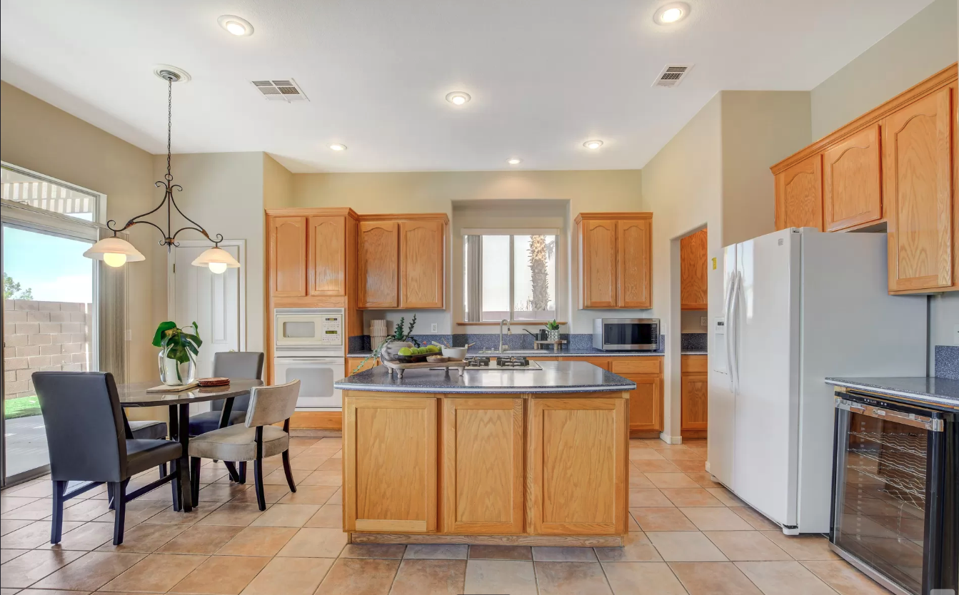 Rye Beach kitchen staging